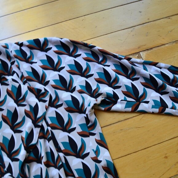 Diane Von Furstenberg DVF Agaton wrap silk dress Size 12 - Picture 3 of 16